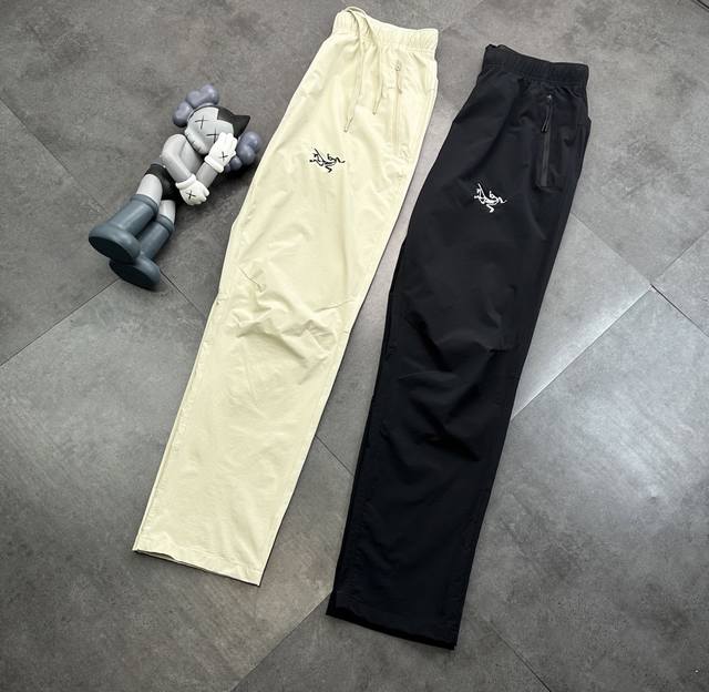 Trendy brand Arc'teryx breathable men's quick-drying two-color embroidered small