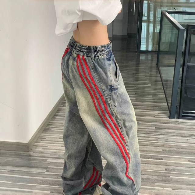 Balenciaga X Adidas Paris Balenciaga joint Adidas three-stripe printed wide-leg
