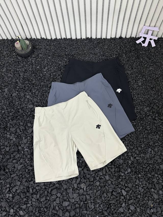 Descente summer new men's outdoor mountaineering fitness running sports breatha