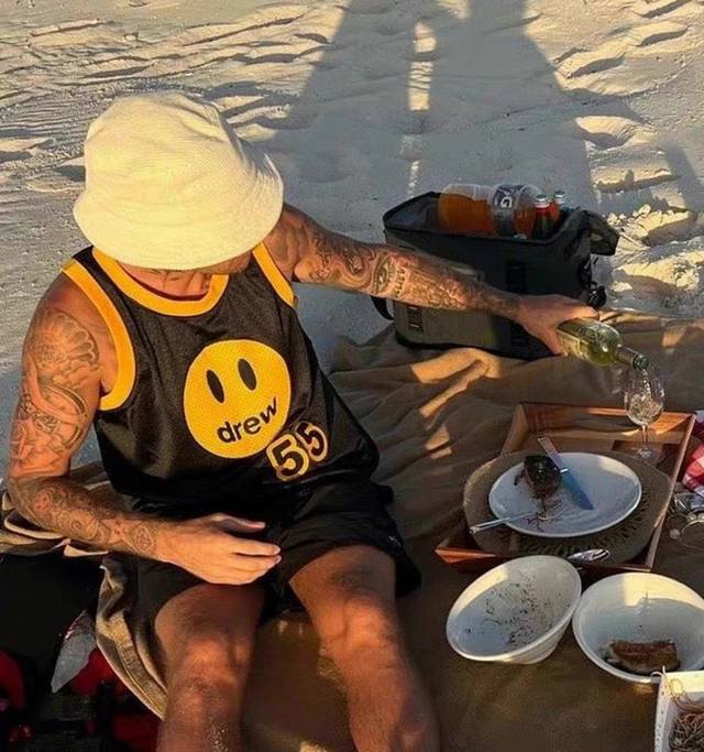 Drew House Bieber's same limited double-layer mesh smiley face heavyweight sport