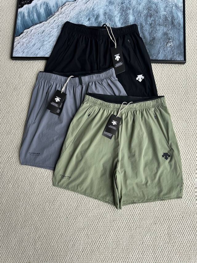 New summer Descente Running series running sports fitness men's woven shorts! p