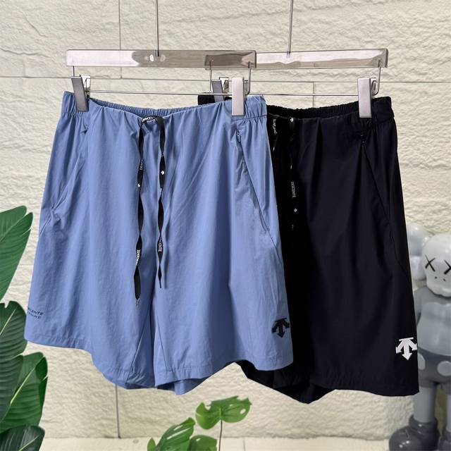 Exclusive product Descente men's shorts casual sports shorts beach shorts Runnin