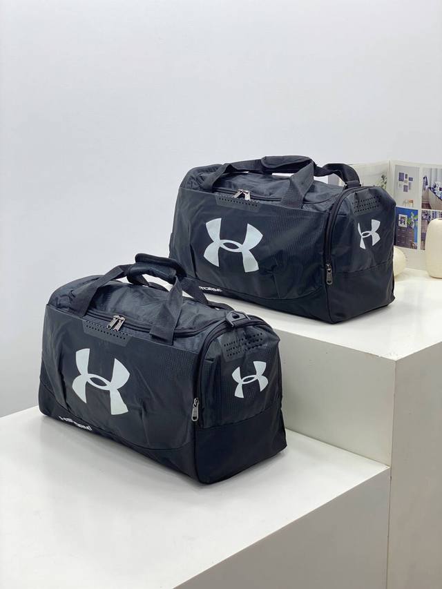 Spot Under Armour travel bag pure authentic order, a must-have item for the spo