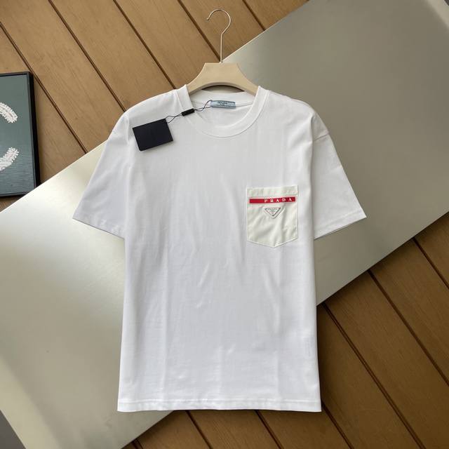 The counter restores the top replica of Prada's new spring Prada shirt, which i