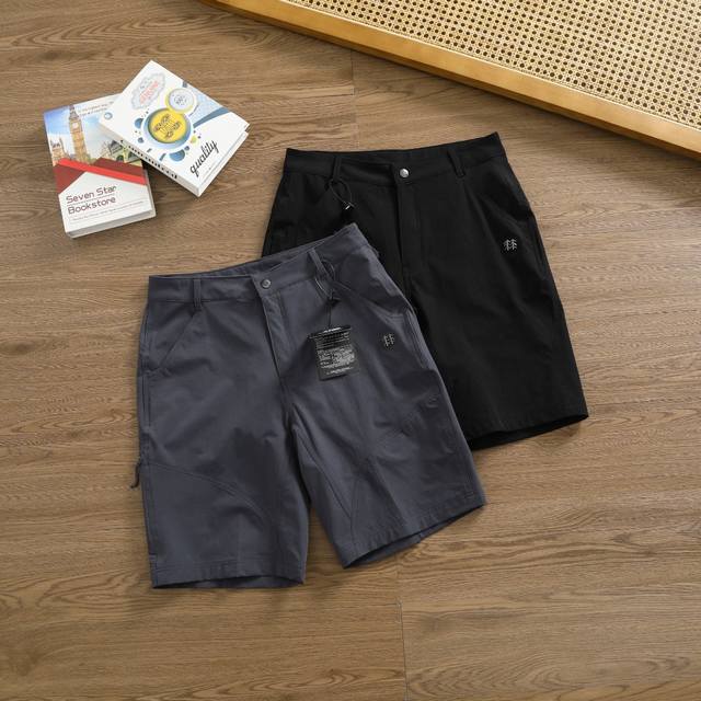 Brand: Kolon Sport Size: ML-Xl-Xxl-Xxxl Color: Black-Gray Type: Lightweight qui