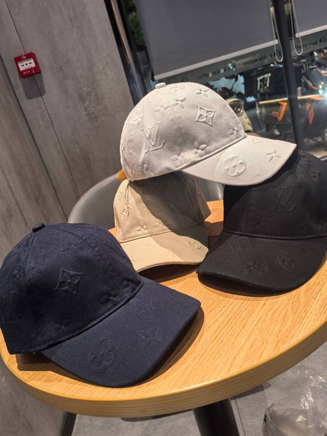 2025 The latest baseball cap and duckbill cap in the counter! Full print design!