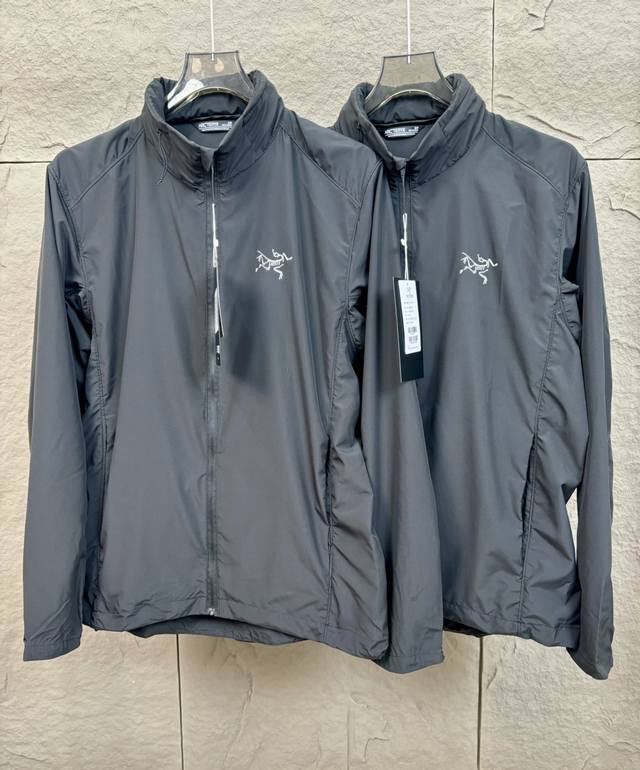 Hood can be hiddenArcteryx Nodin wind shell stand collar hooded jacket light win