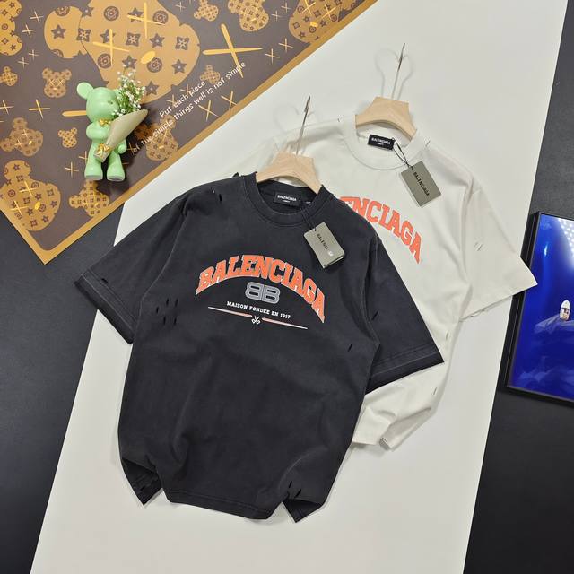 Size Xs-L Distressed Balenciaga Paris family short-sleeved T-shirt 2025Ss classi