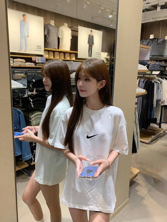 Nike Nike classic hand-painted For couple short-sleeved T-shirt Product paramete