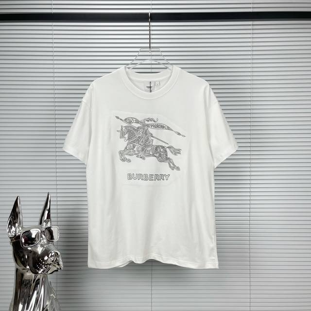 New model number: Ld25 Top version Burberry's new War Horse couple short-sleeve