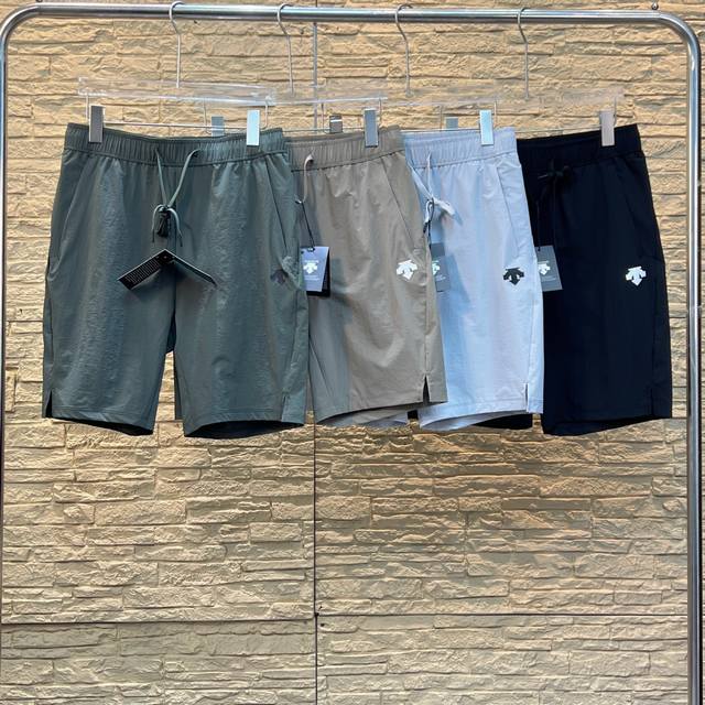 Descente 25Ss New summer ice silk quick-drying casual shorts Descente's new casu