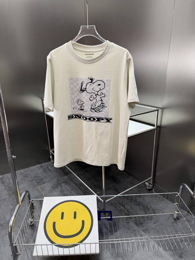New counters in stock Coach 25 latest Snoopy co-branded T-shirt, 25Ss new summe