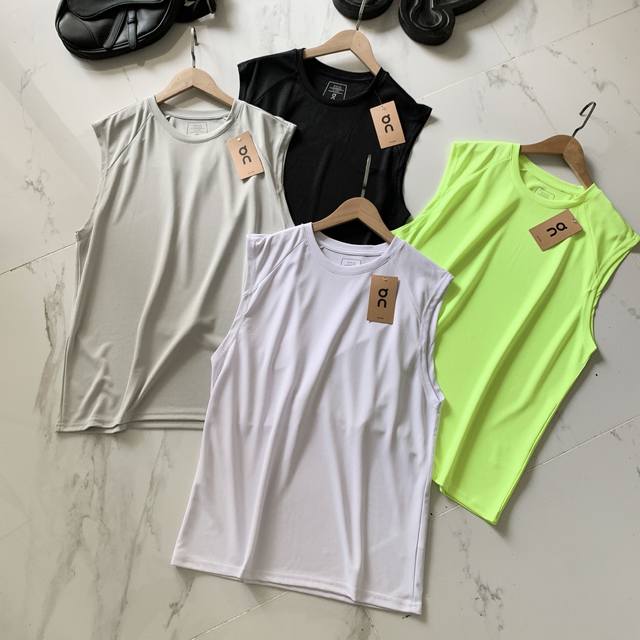 On 2025 Spring and Summer New Men's Training Sports Quick-Drying Vest You who sw