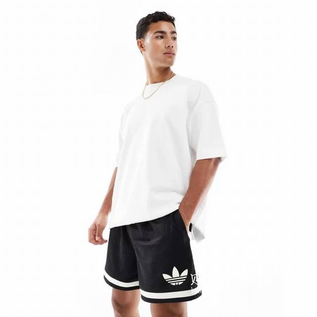 Adidas Trefoil Couple Style Summer New Mesh Breathable Sports Shorts The mesh f