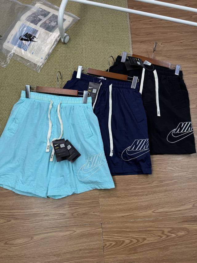 Nike Collegiate Woven Quick Dry Shorts Summer Sports Pants Breathable Casual Mes