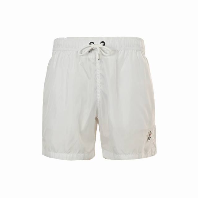 Moncler 24Ss short classic logo beach shorts are made of quick-drying nylon fabr