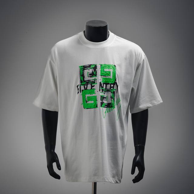 Givenchy Givenchy 25Ss green graffiti short-sleeved T-shirt Customized fabrics A