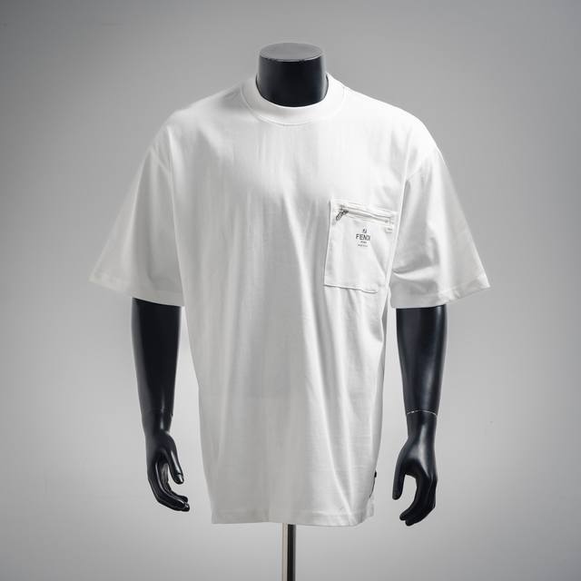 Fendi Fendi 25Ss Pocket Zipper Letter Logo Short Sleeve T-shirt Made of high-qua