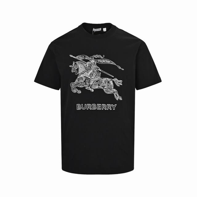 Burberry Burberry Knight Warhorse Embroidered Short Sleeves The fabric is made o