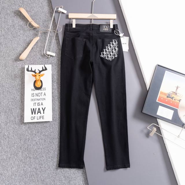 Dior's latest jeans DDD. Donkey's top-quality materials, ultra-soft high cotton