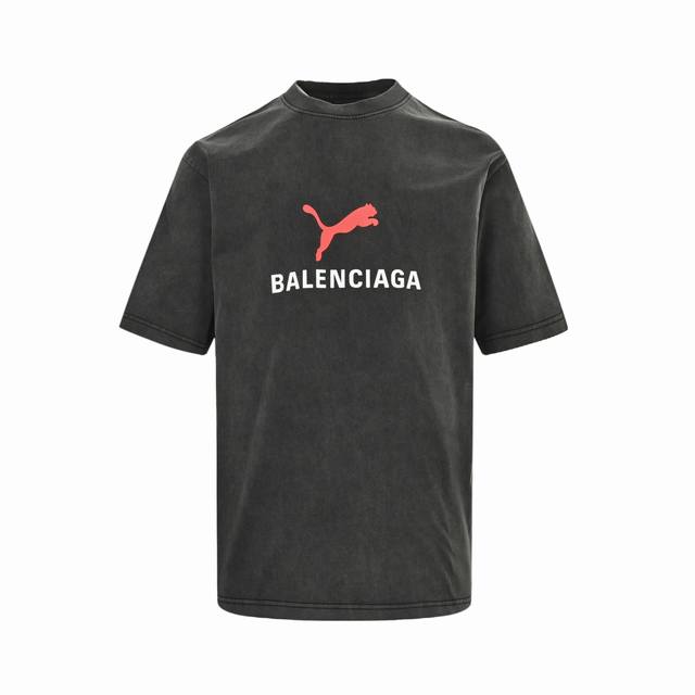 Balenciaga & Puma joint printed short sleeves Ss26 latest model. Developed at th