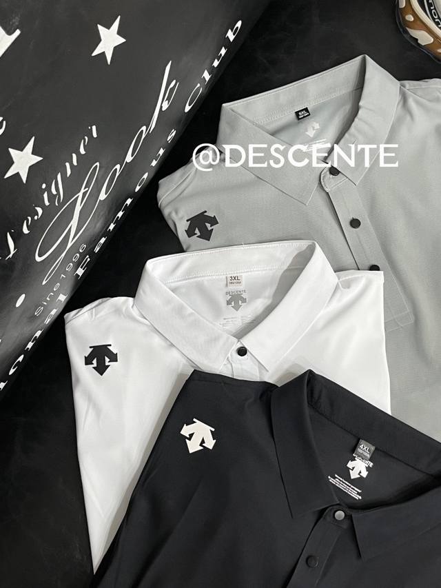 Price reduction and quantity without discount Descente classic basic style lapel