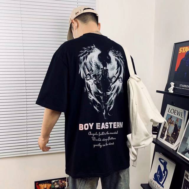 Model details# Boy London25 Fantasy Angel Big Wings Couple Short Sleeve Tee Unis