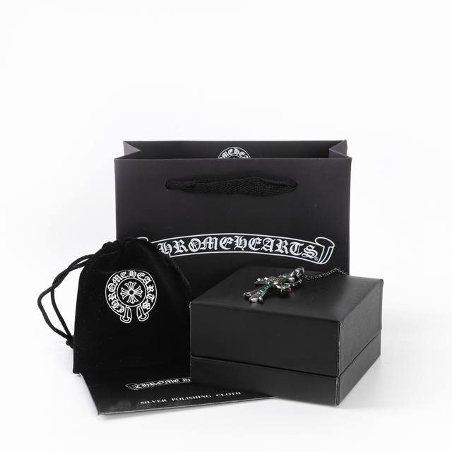 Chromehearts Chrome Hearts Cross Pendant Necklace Restore the quality of the cab