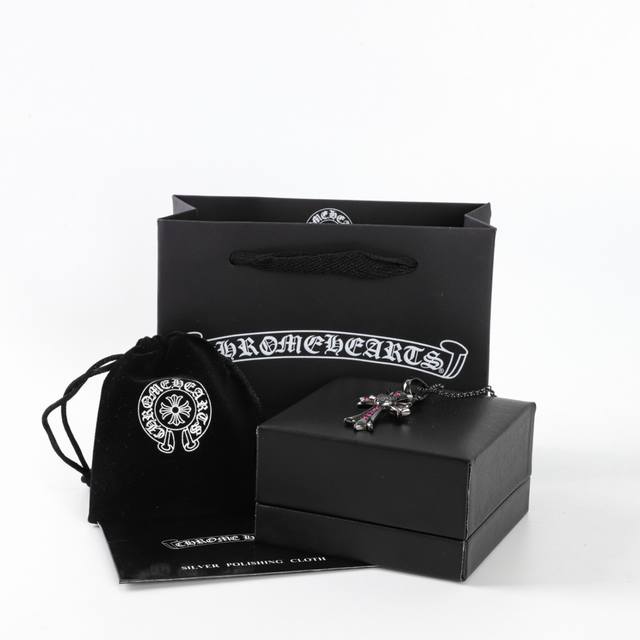 Chromehearts Chrome Hearts Cross Pendant Necklace Restore the quality of the cab