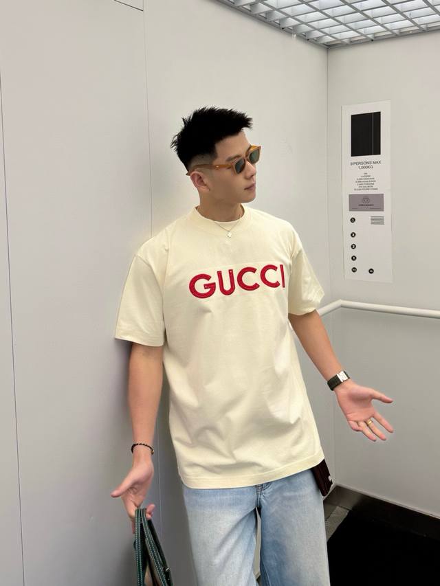 Gucci 2025Ss new classic letter embroidered couple casual short-sleeved T-shirt