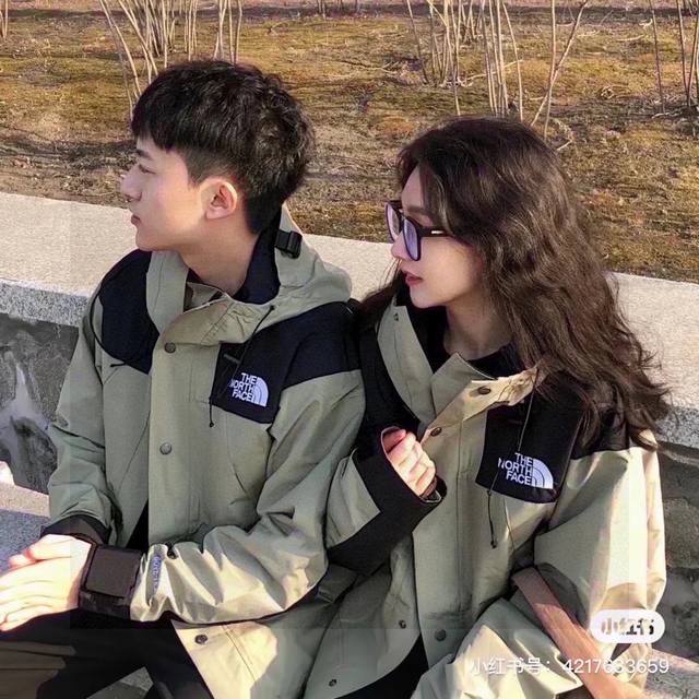 New 1990 Jacket in 4 colors, popular North Face couples, windproof and warm, wi