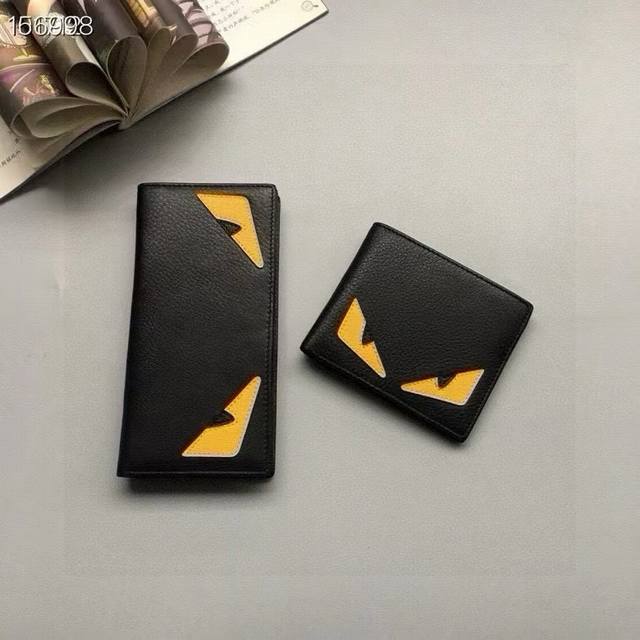 Long Short Fendi suit wallet Every mature man must have a wallet. A good quality