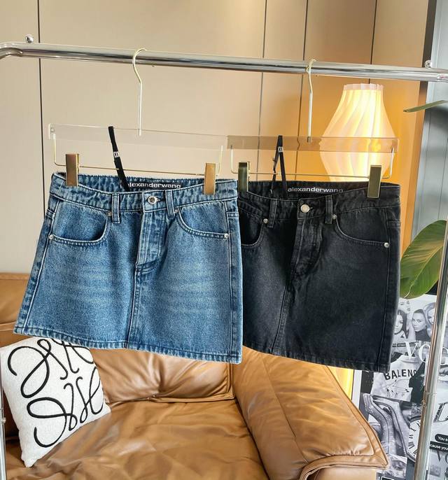 Special price, no return, no, blue M1L1 left Product name: Alexander W*Ng King's