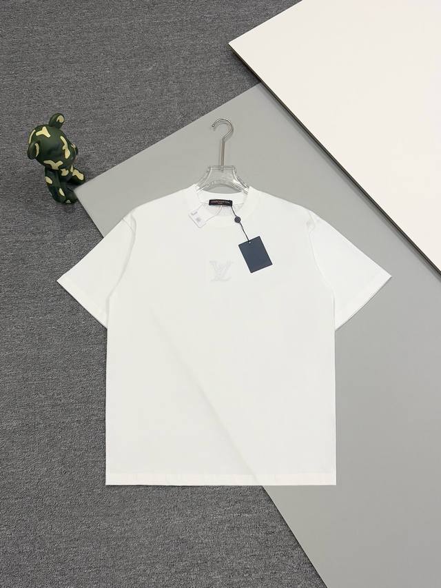 High quality Louis Vuitton new T-shirt with front and back wave embroidery, 25S