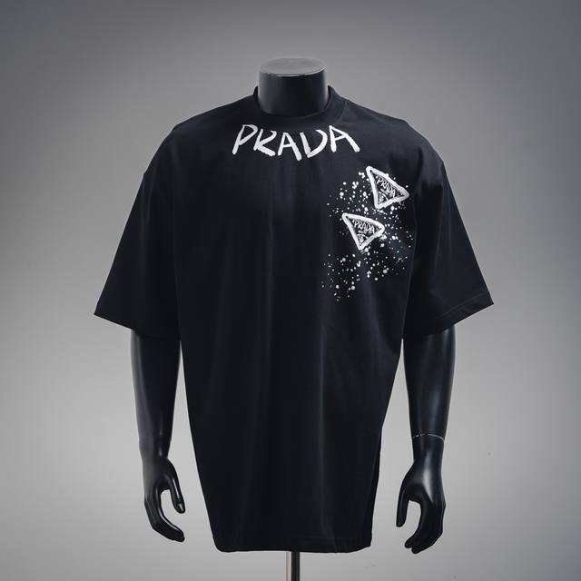 Prada 25Ss hand-painted graffiti letter short-sleeved T-shirt Made of top-grade
