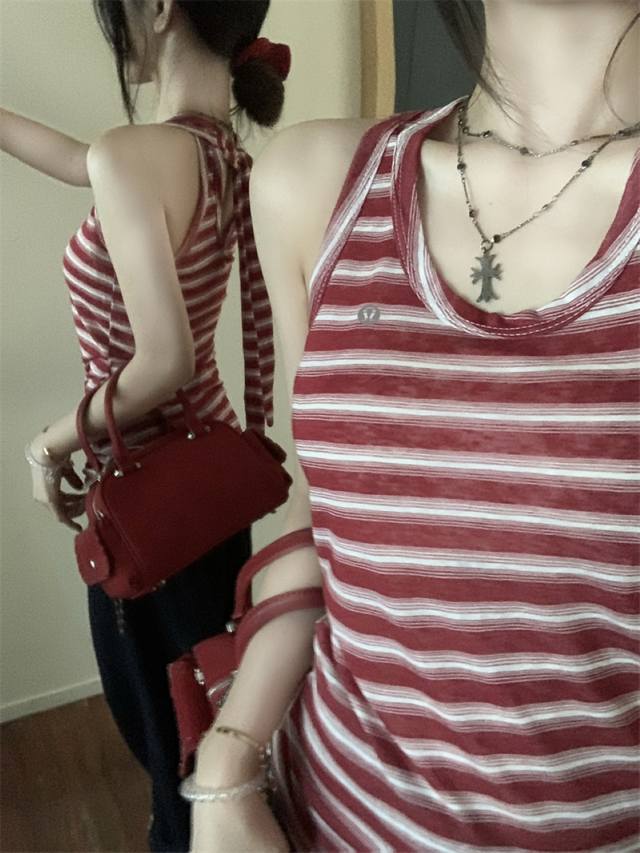 ¶¶Lululemon People are asking for the link! This Lululemon camisole is so popula