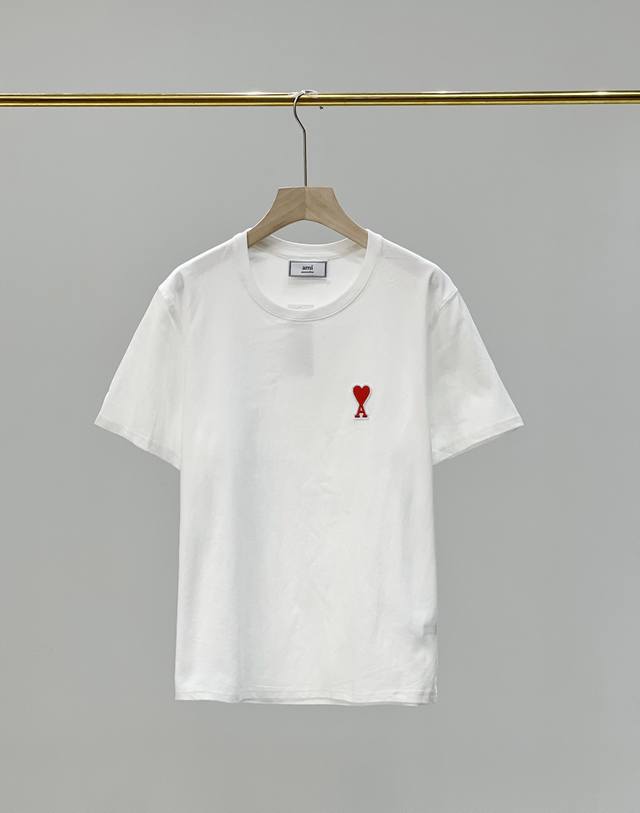 Good goods from the channel, new spring and summer styles! Ami men's red heart