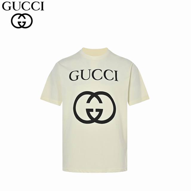 Gucci Classic Double G Interlocking Print Short Sleeves The fabric is made of 32
