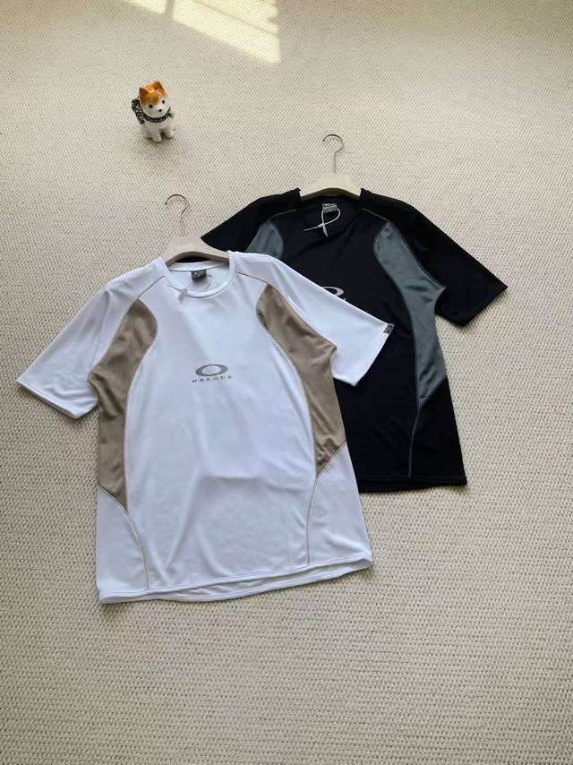 The shopkeeper keeps it for himself, a super joint! Palace X Oakley 25Ss joint