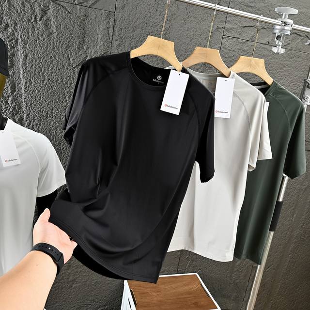Lulu men's outdoor sports round neck short-sleeved shirt, it really feels cool,