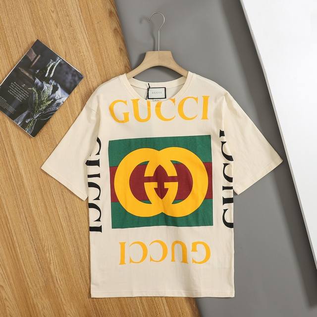 Top version Gucci gradient letter logo short-sleeved T-shirt, with three-dimensi