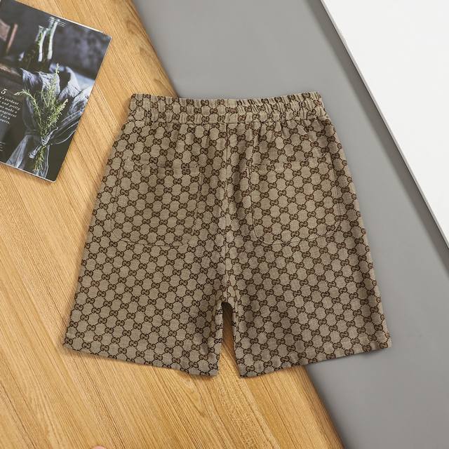Top version Gucci spring and summer casual shorts, sold simultaneously on the o