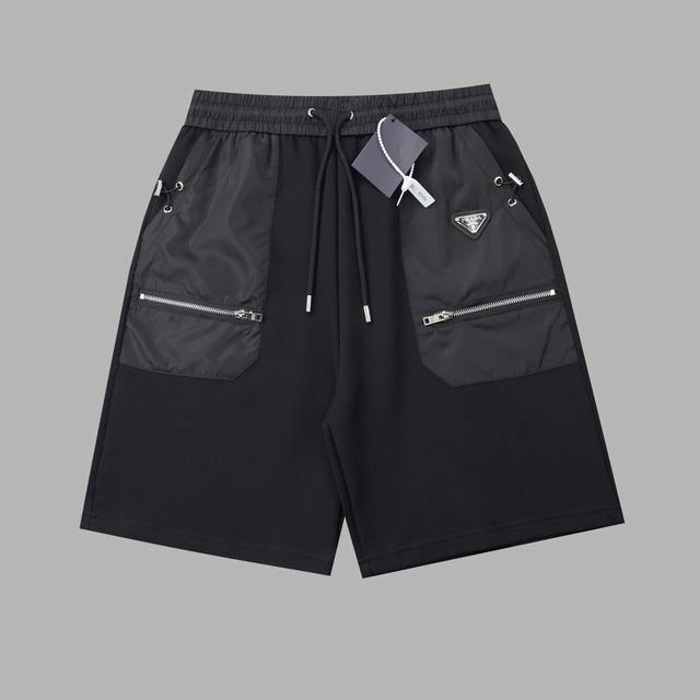 Prada 2025Ss new shorts with pockets and hardware shorts A must-have item for da