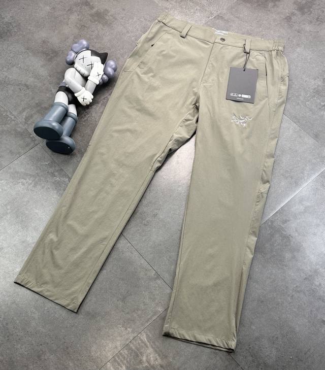 Trendy brand Arc'teryx breathable men's quick-drying two-color embroidered small