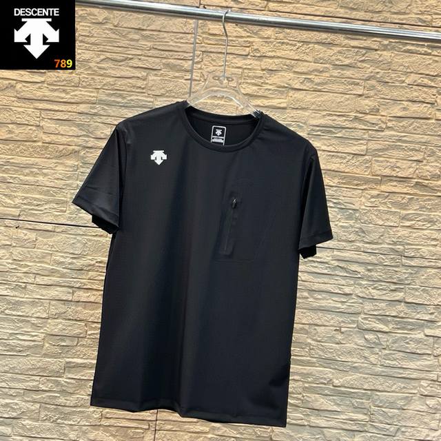 Descente 25Ss new summer outdoor leisure round neck short-sleeved T-shirt has a