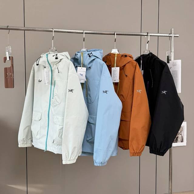 Arcteryx Arc'teryx lightweight windproof jacket for men and women Bright colors