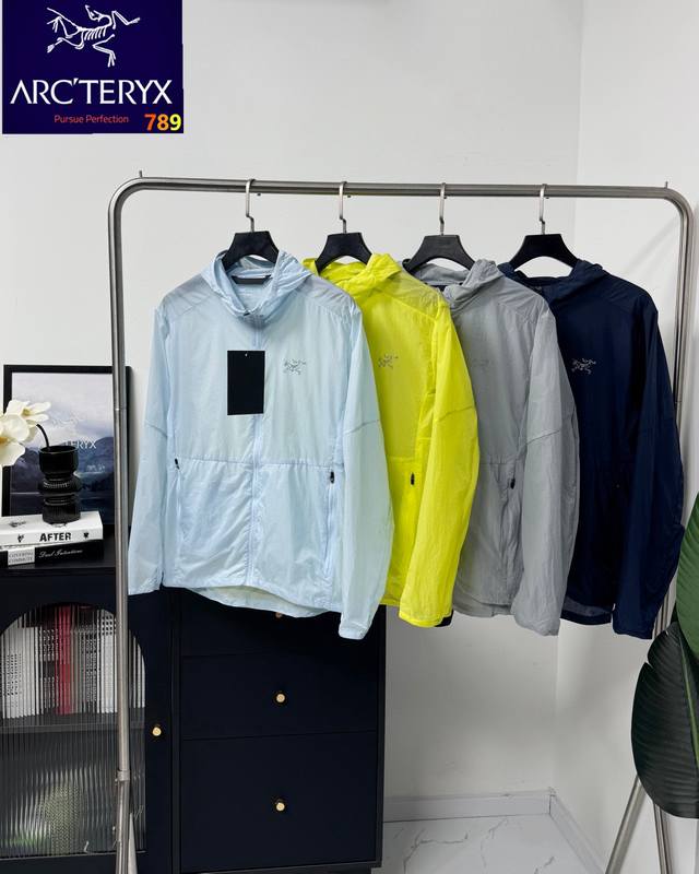 Arcteryx Arc'teryx Incendo series Incendo Alrshell brand logo lightweight windpr
