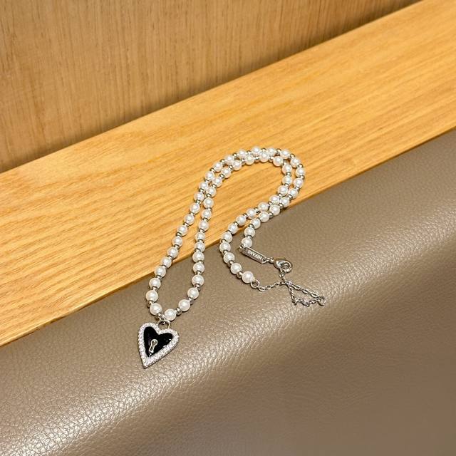He Fang Magical Adventure Necklace, sweet and cool girls will be attracted to i