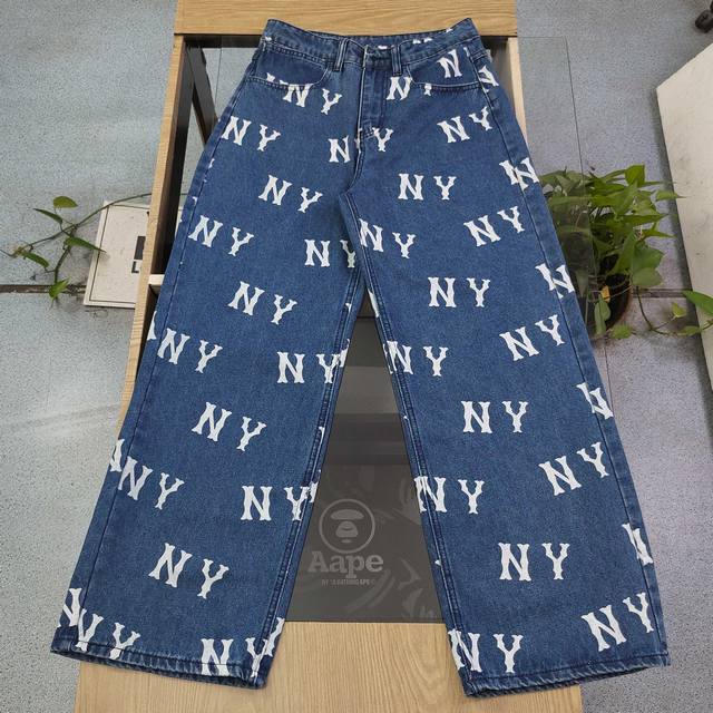 2025 New Mlb Yankees Ny Retro Full Print Logo Casual Couple Washed Jeans Wide Le
