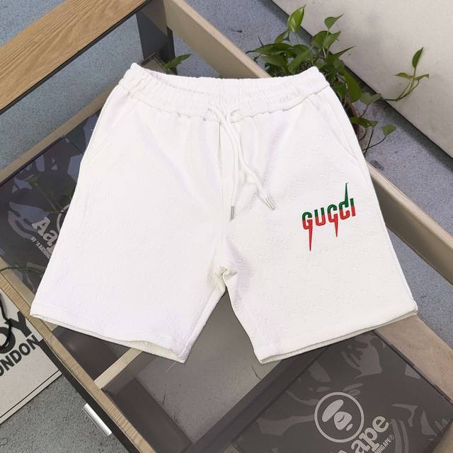 2025 New Gucci embroidered gradient letter logo full-page jacquard casual couple